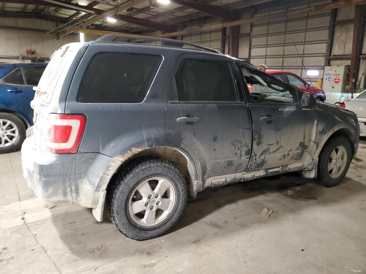 2011 Ford Escape - Image 3