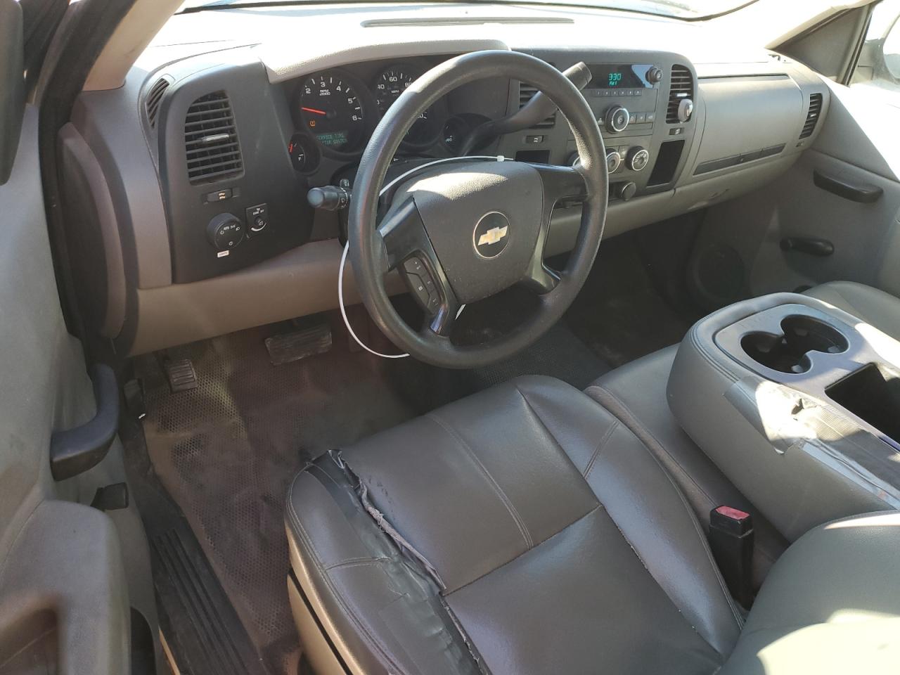2012 Chevrolet Silverado - Image 8