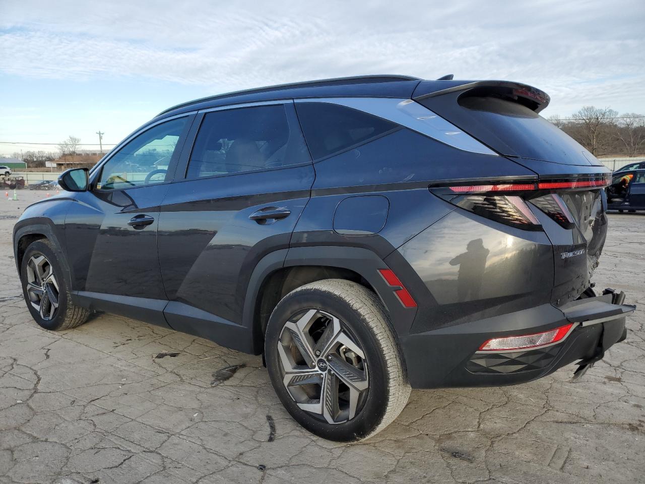 2024 Hyundai Tucson - Image 2