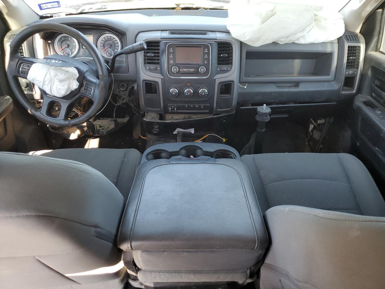 2016 RAM 2500 - Image 8