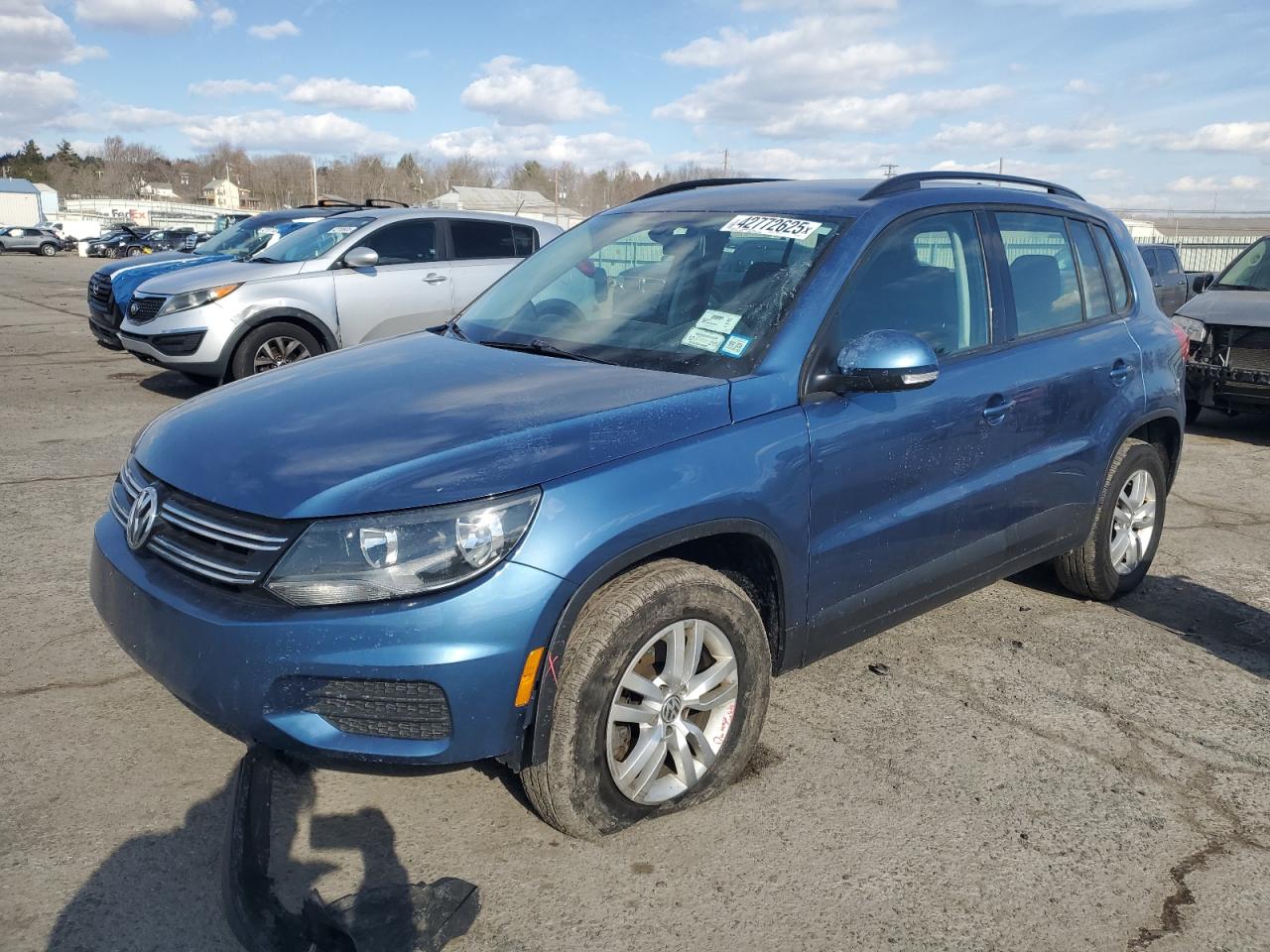 2017 Volkswagen Tiguan - Image 1