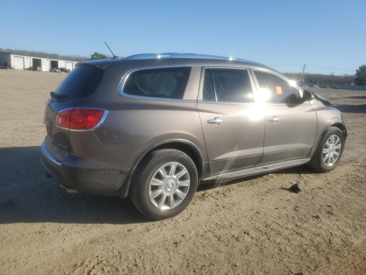 2011 Buick Enclave - Image 3