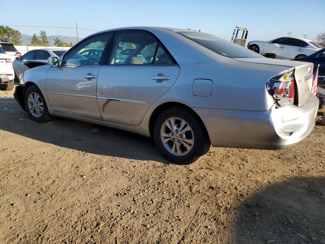 2006 Toyota Camry - Image 2
