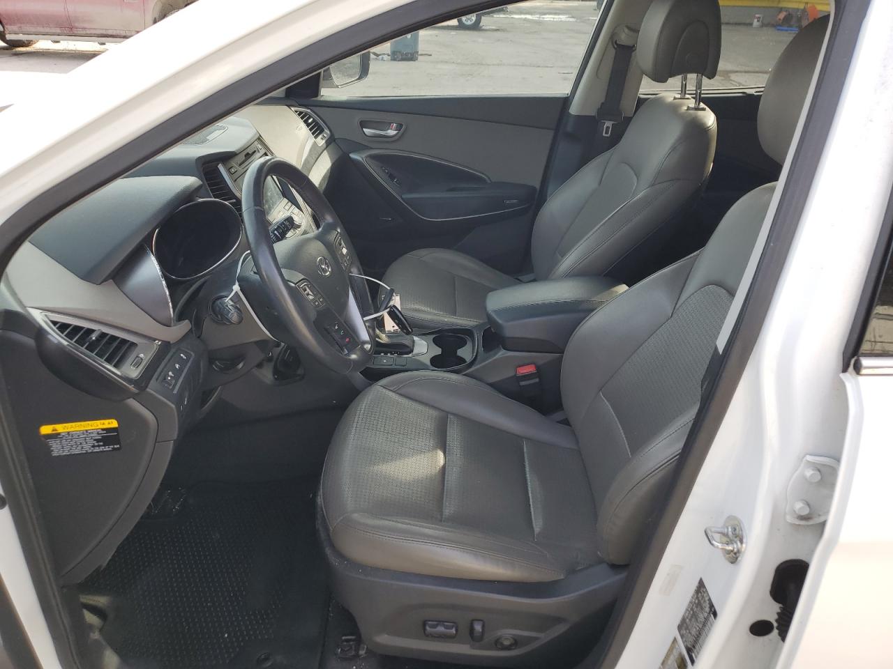 2013 Hyundai Santa Fe - Image 7