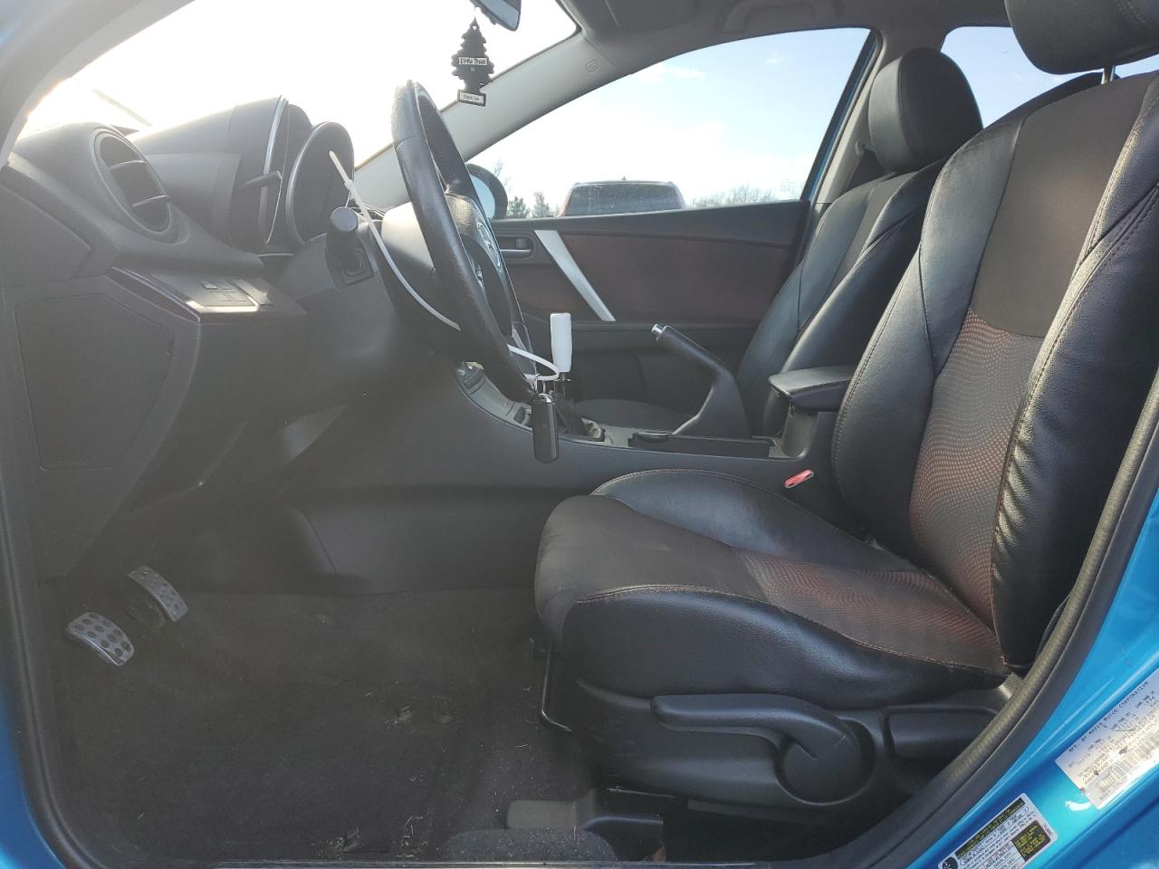 2010 Mazda 3 - Image 7