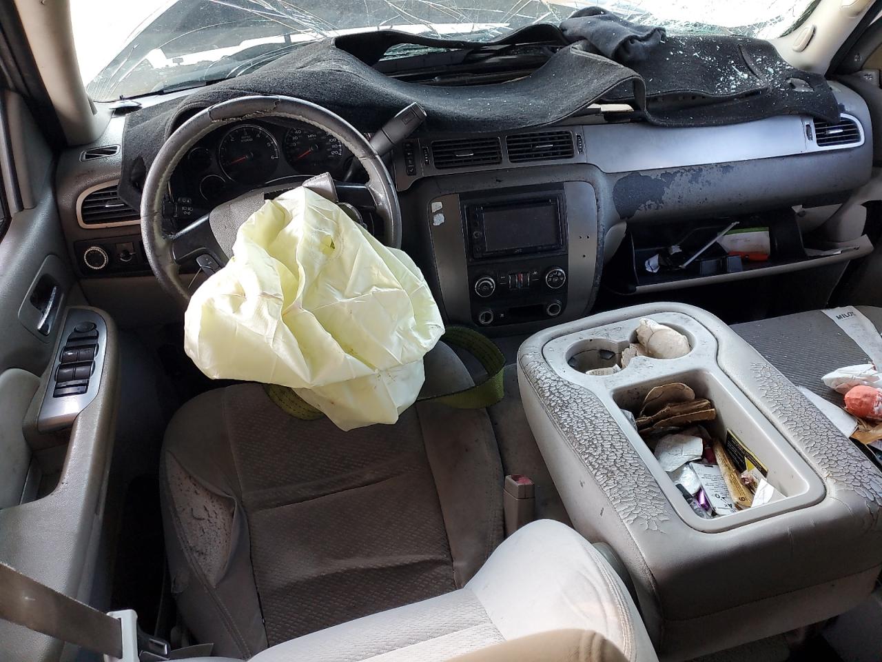 2007 Chevrolet Tahoe - Image 8