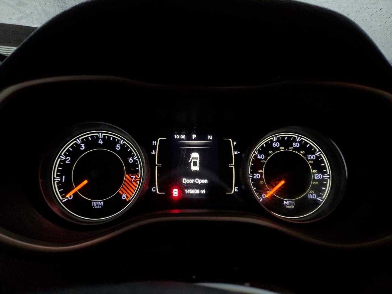 2015 Jeep Grand Cherokee - Image 9