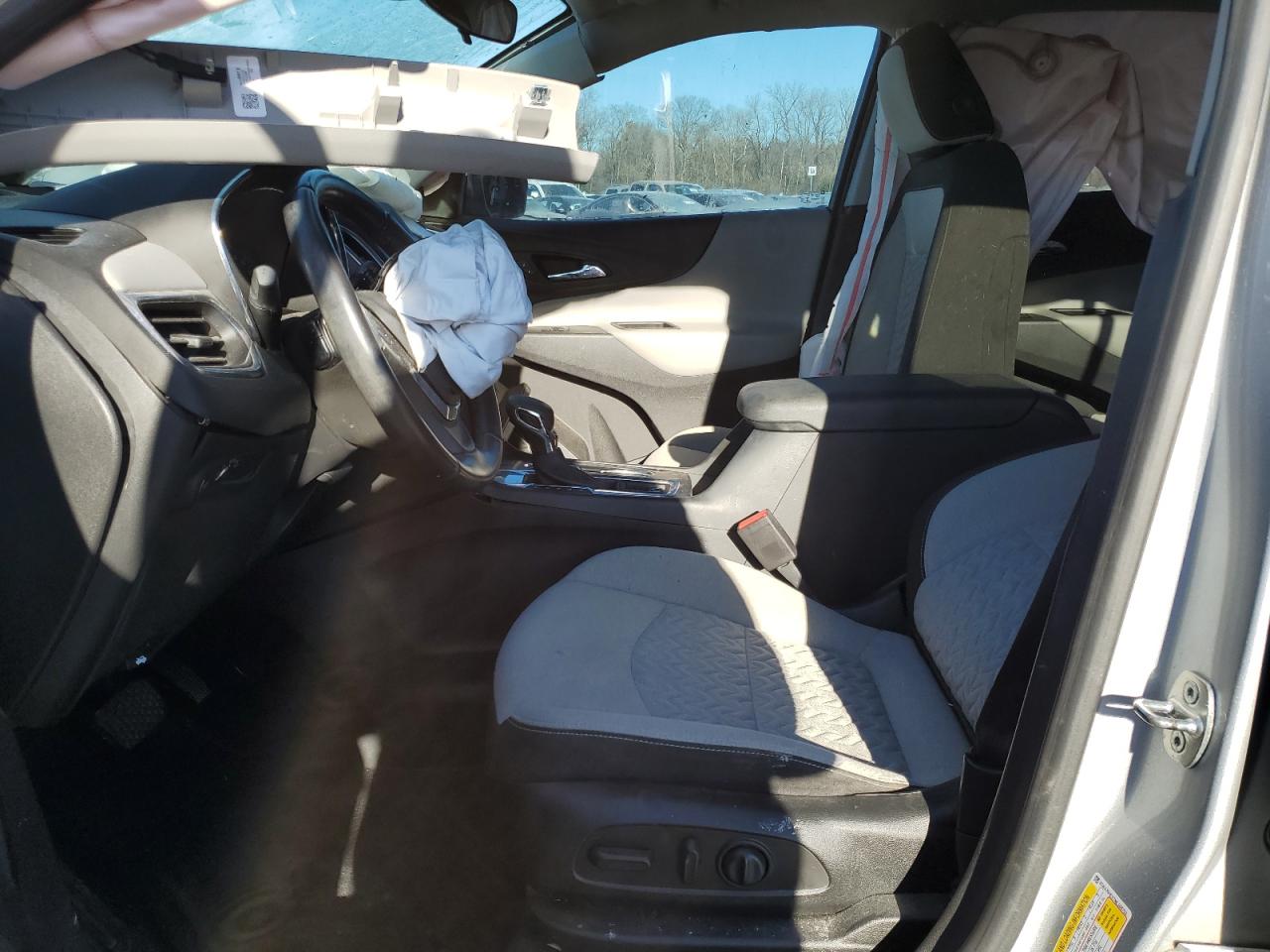 2022 Chevrolet Equinox - Image 7