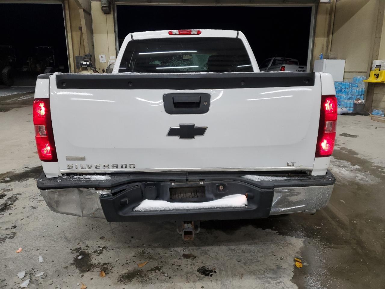 2012 Chevrolet Silverado - Image 6