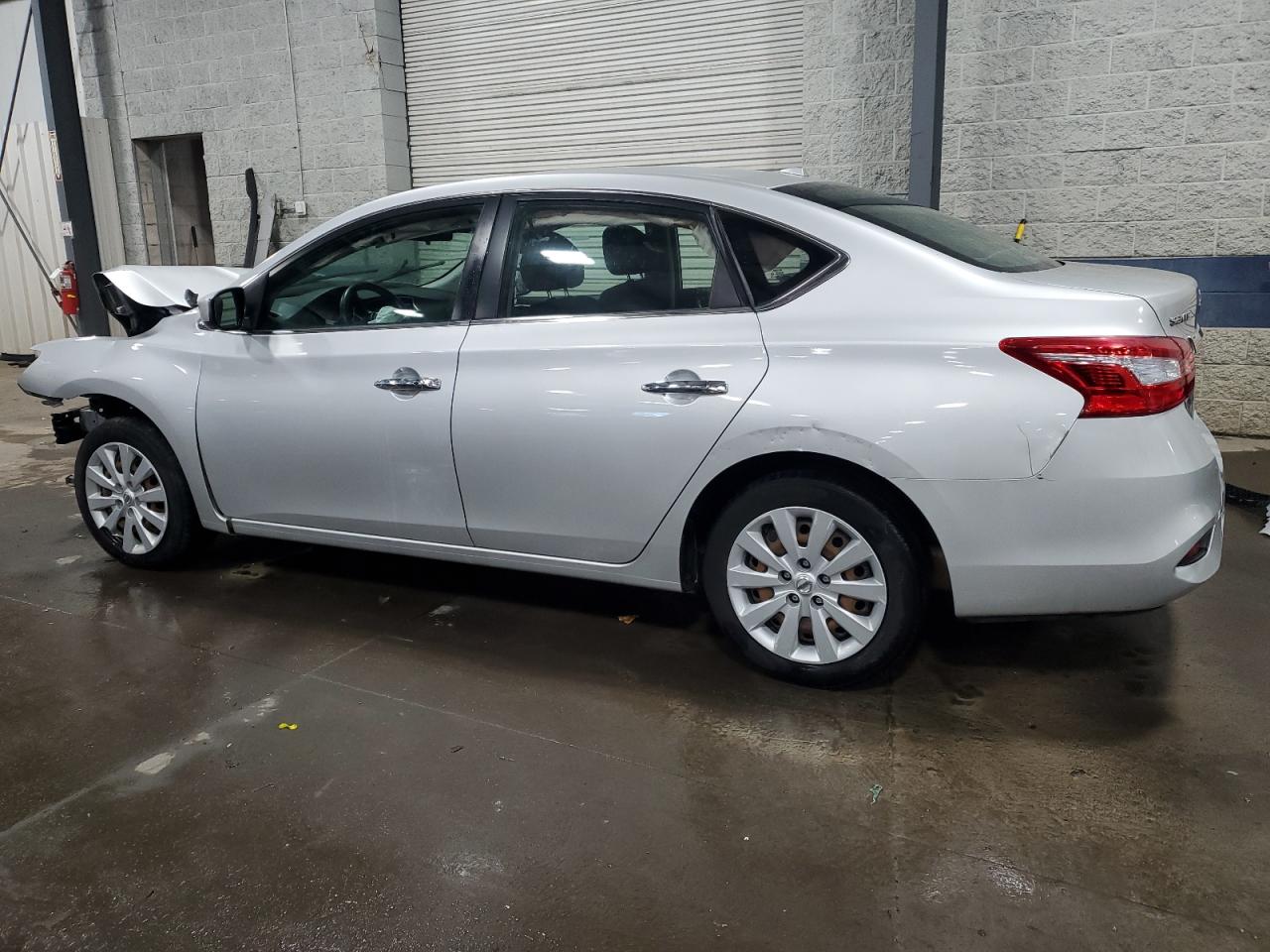 2017 Nissan Sentra - Image 2