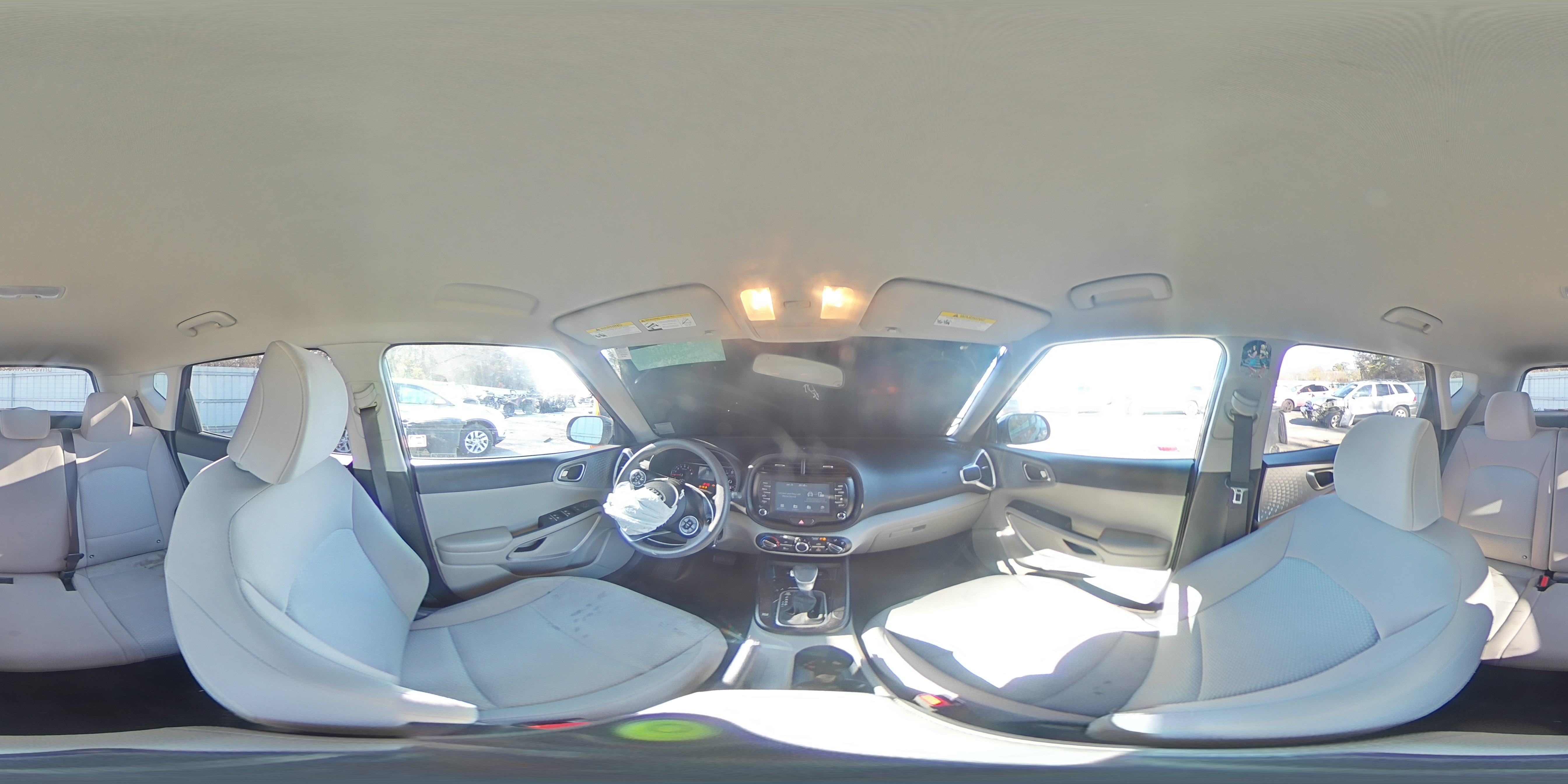 2021 Kia Soul - Image 13