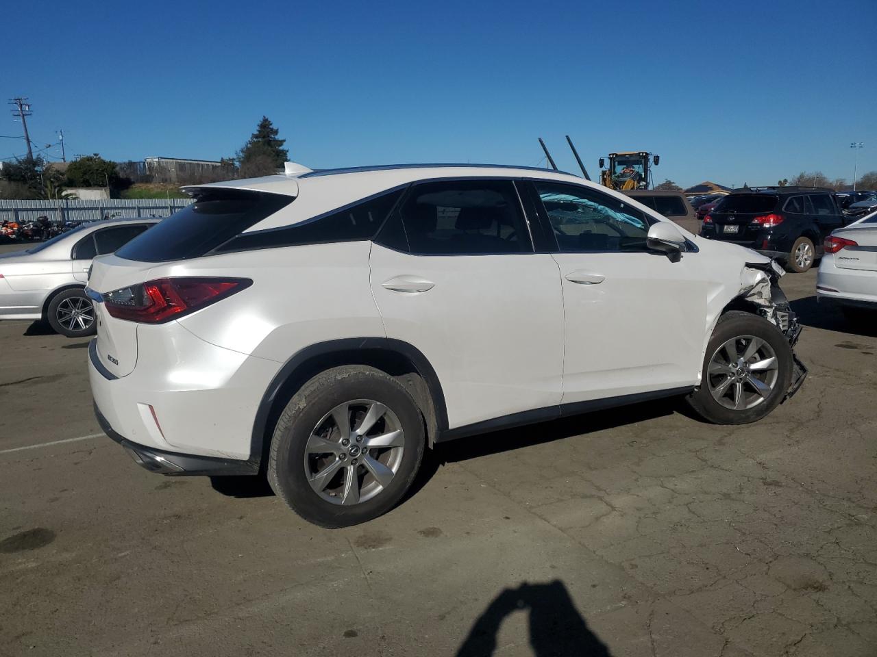 VIN 2T2BZMCAXJC155765 2018 LEXUS RX350 no.3