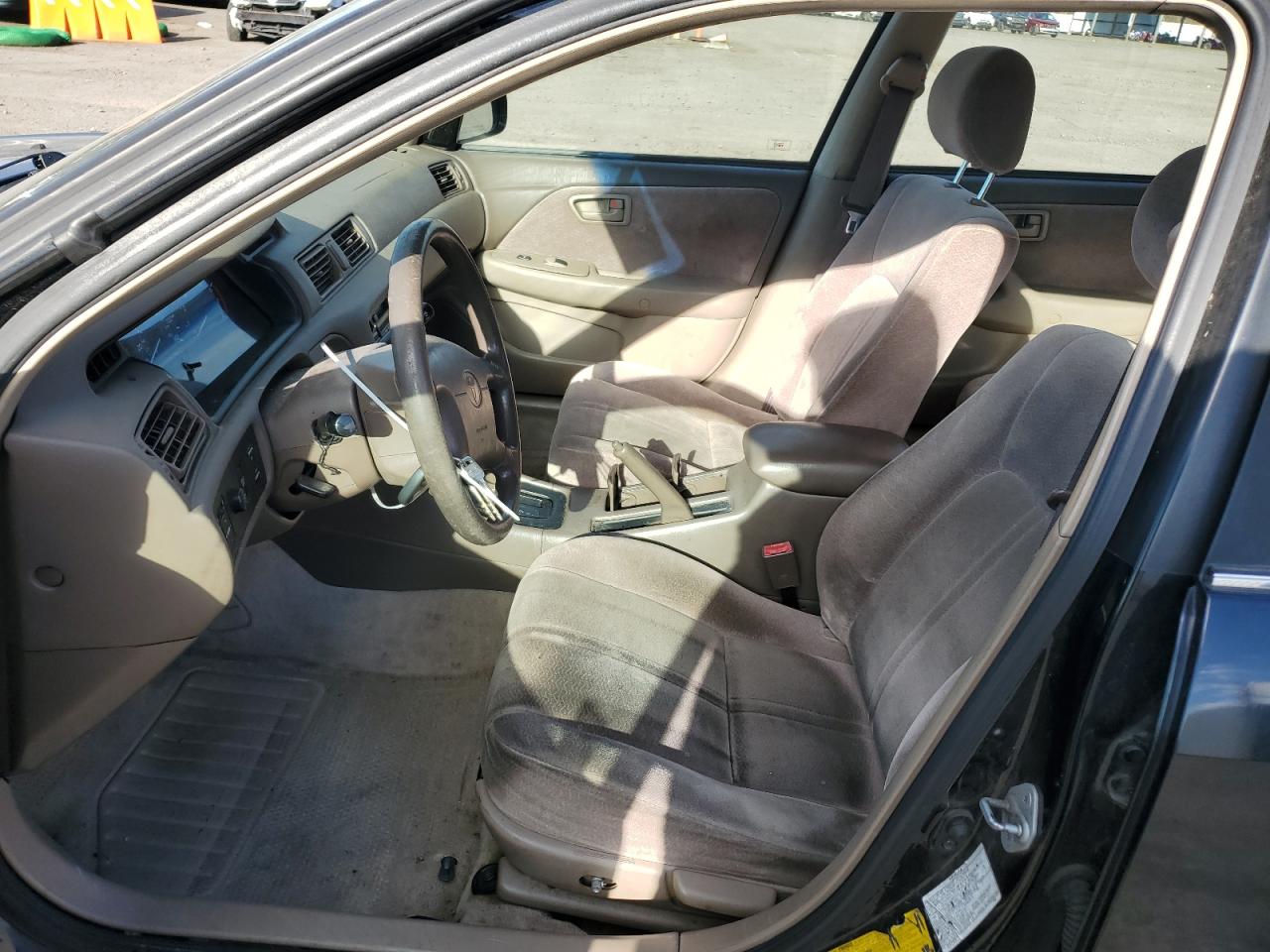 1998 Toyota Camry - Image 7