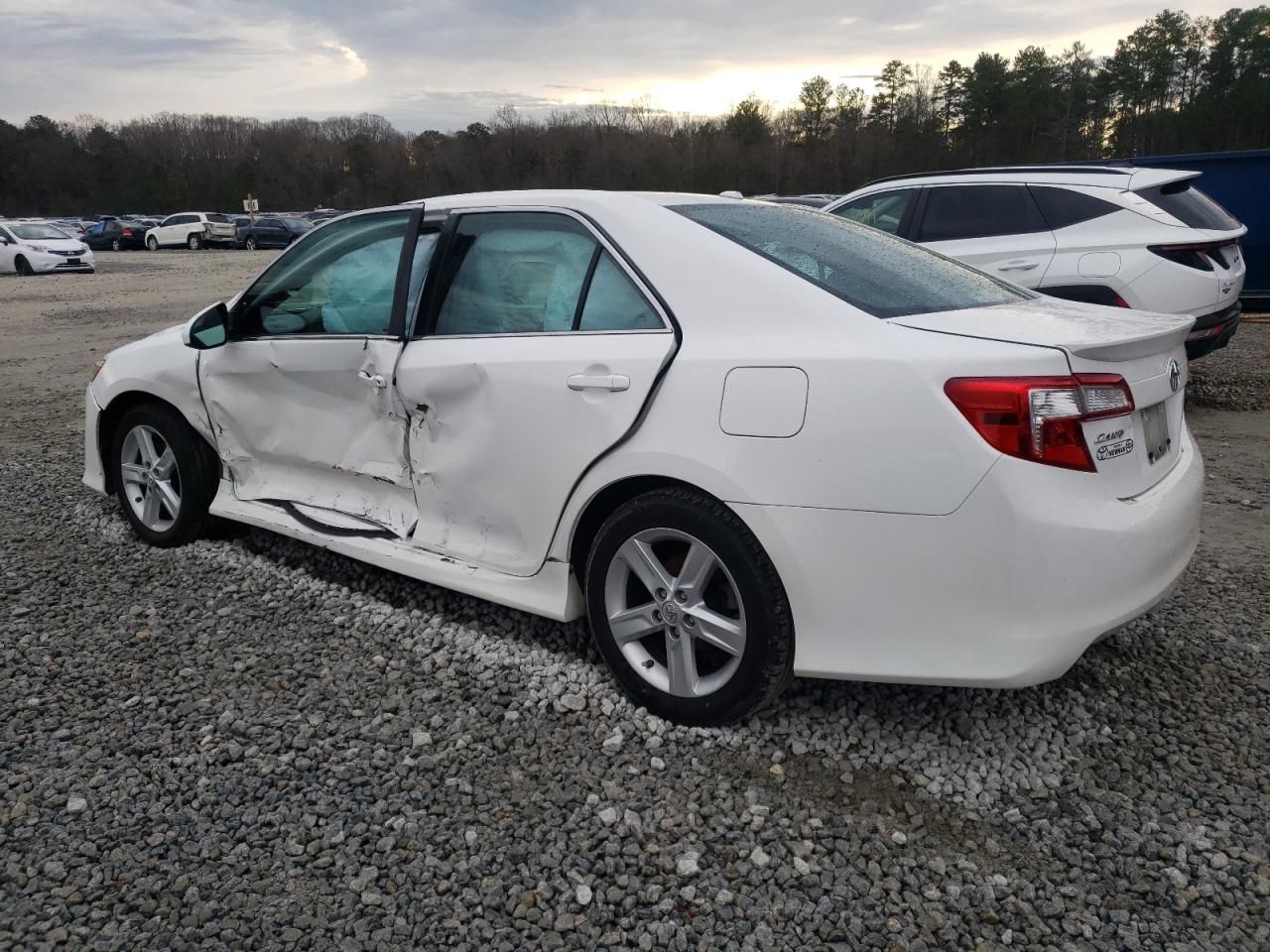 2013 Toyota Camry - Image 2
