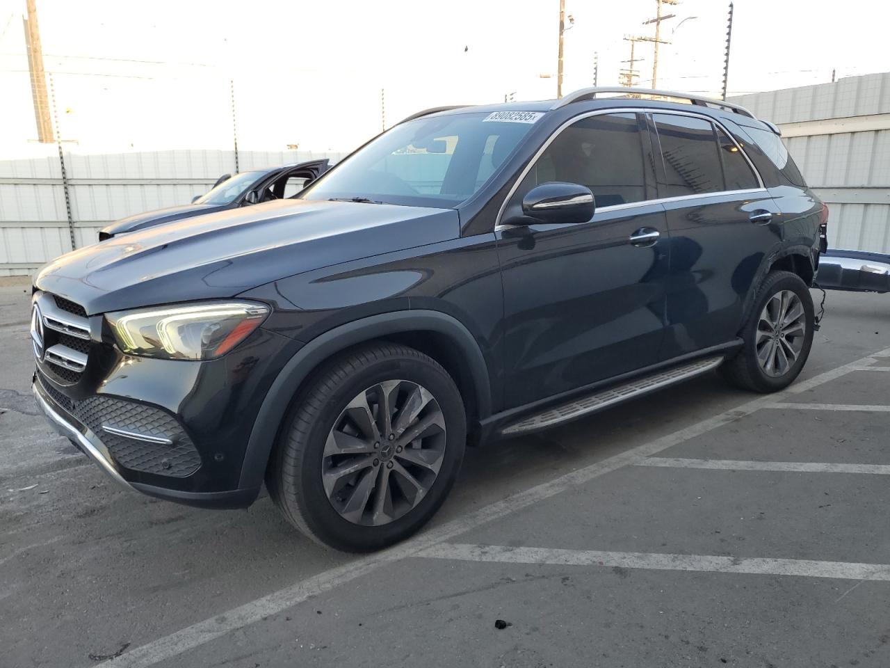 2022 Mercedes-Benz GLE - Image 1