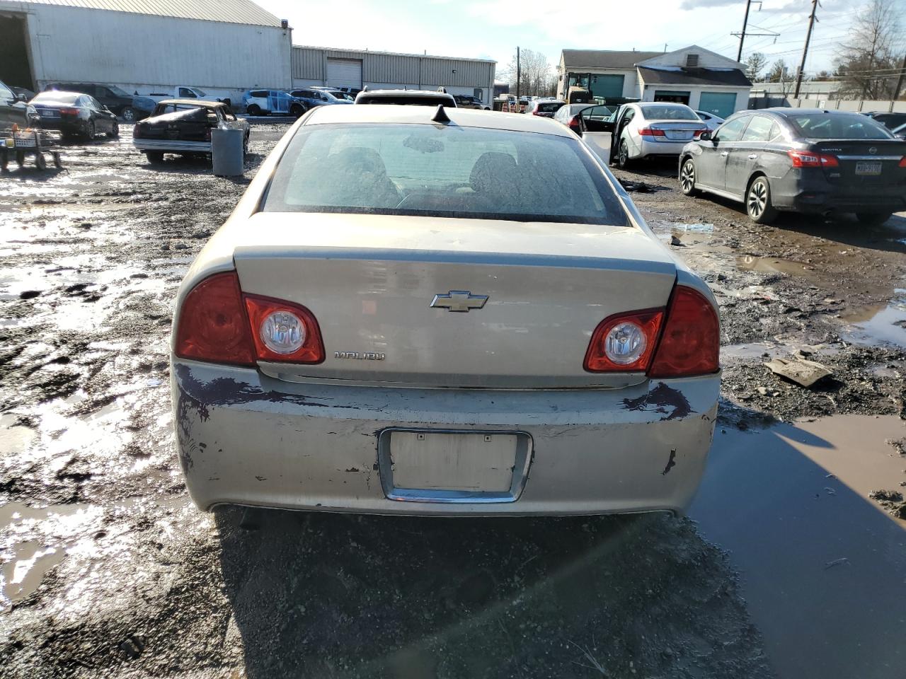 2012 Chevrolet Malibu - Image 6