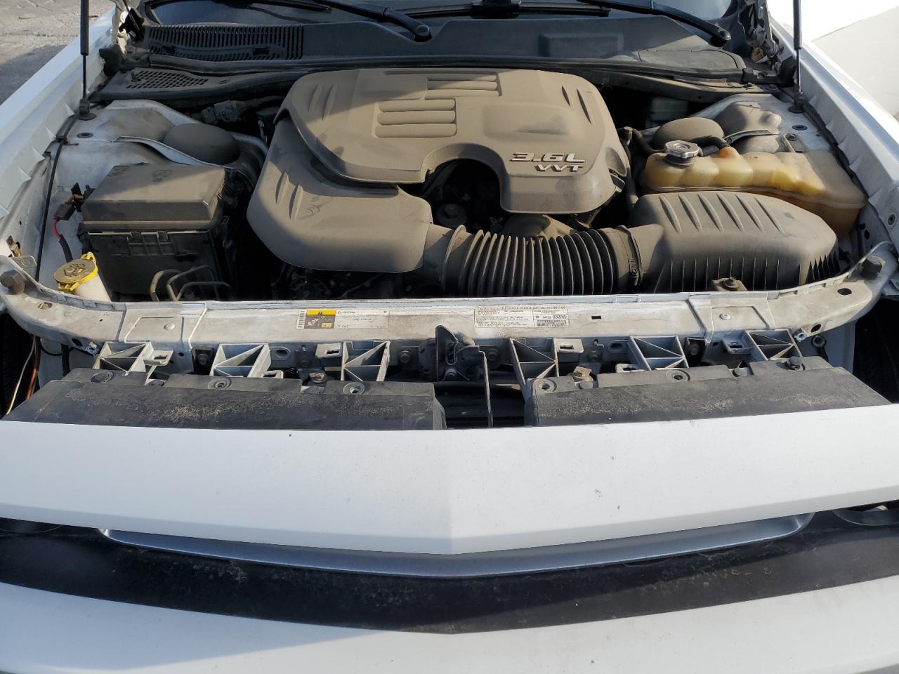 2013 Dodge Challenger - Image 12