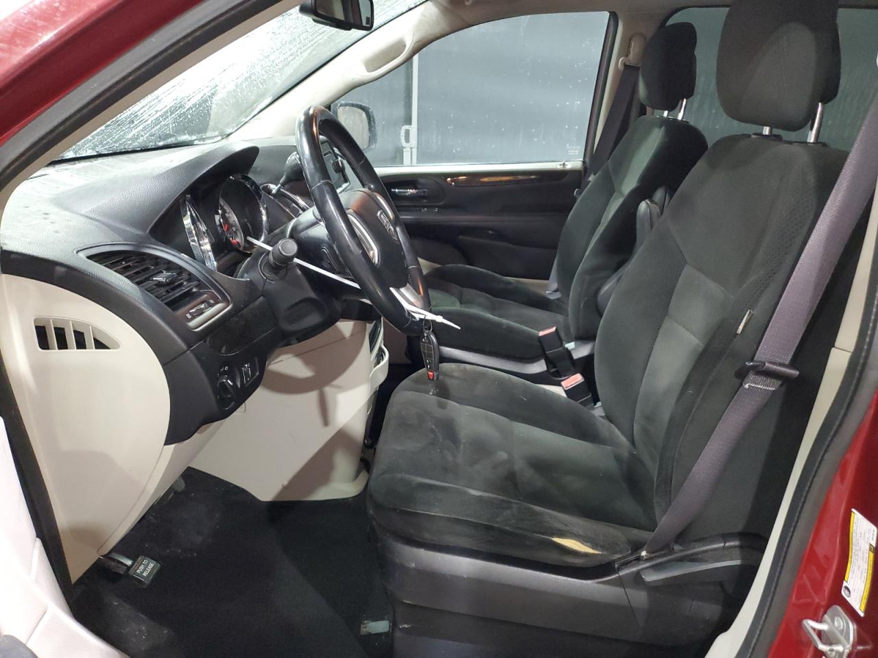 2016 Dodge Caravan - Image 7