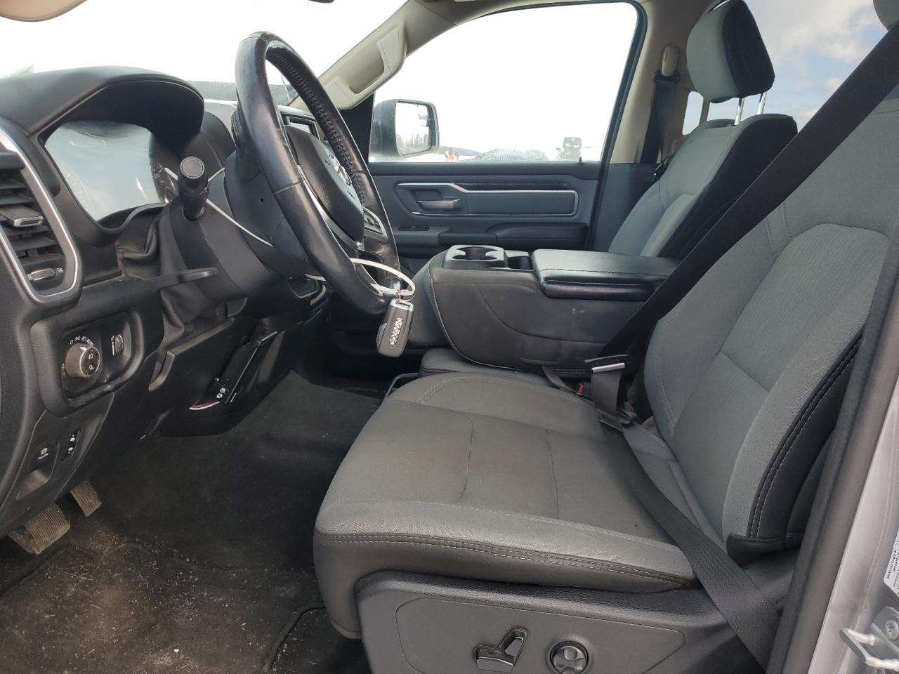 2020 RAM 1500 - Image 7