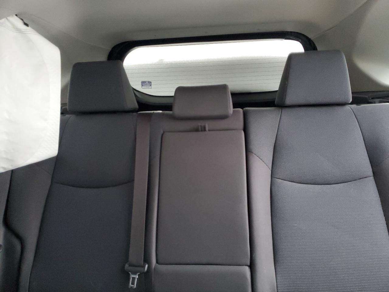 2019 Toyota RAV 4 - Image 10