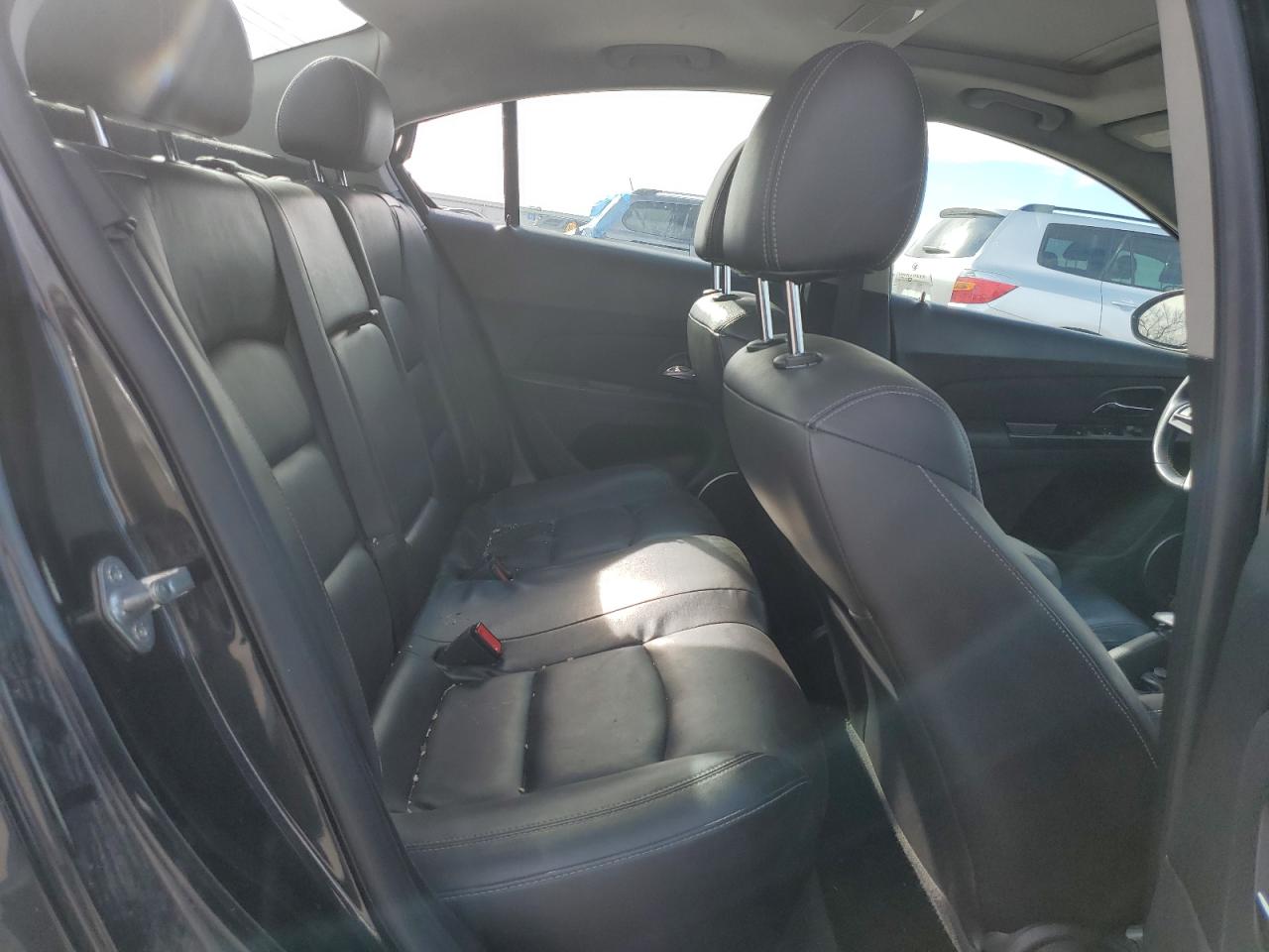 2014 Chevrolet Cruze - Image 10