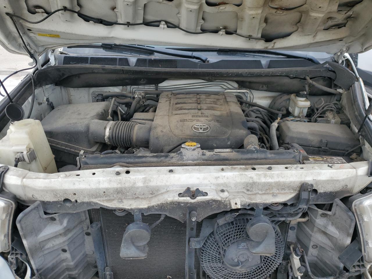 2013 Toyota Sequoia - Image 12