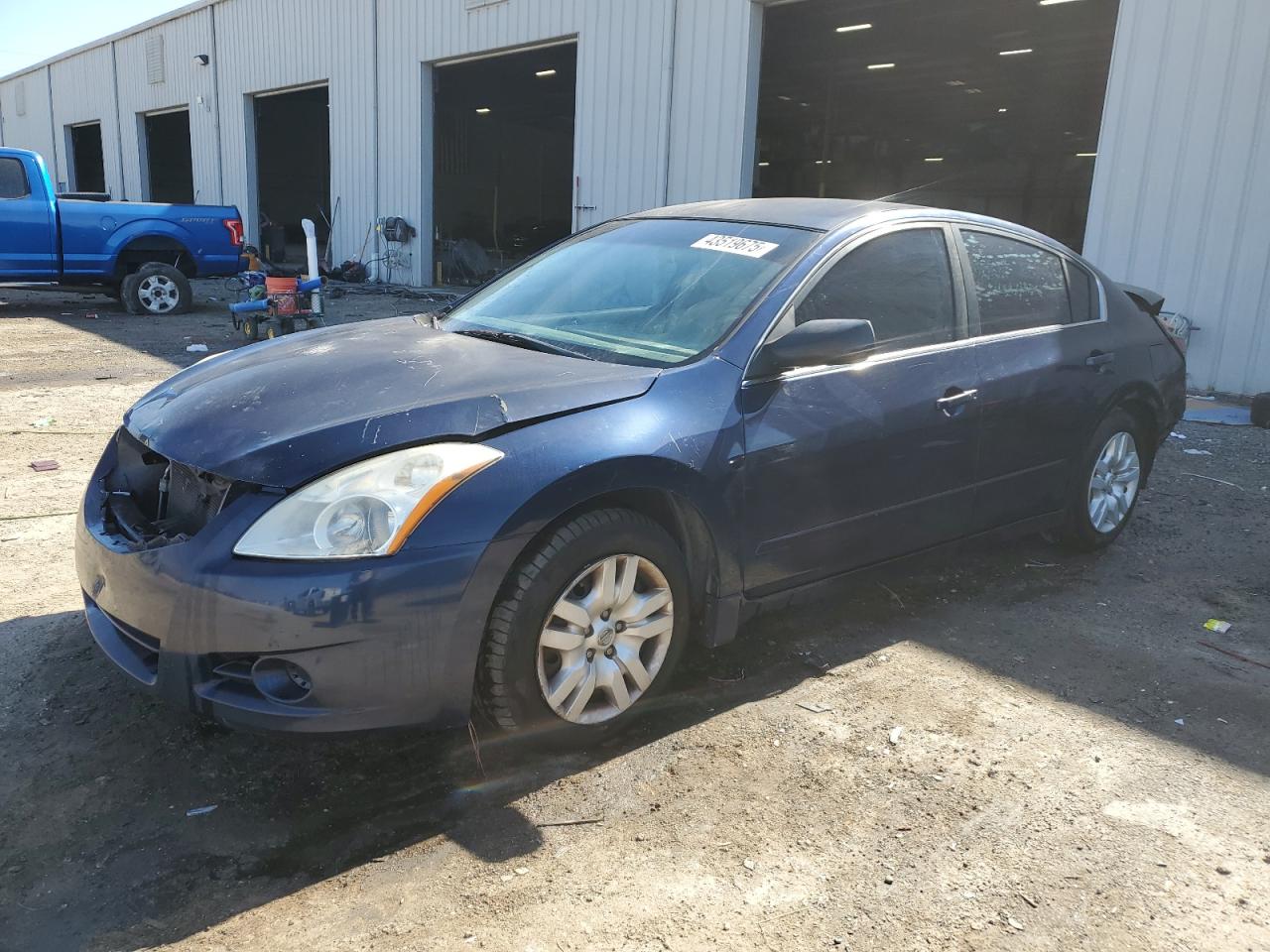 2011 Nissan Altima - Image 1