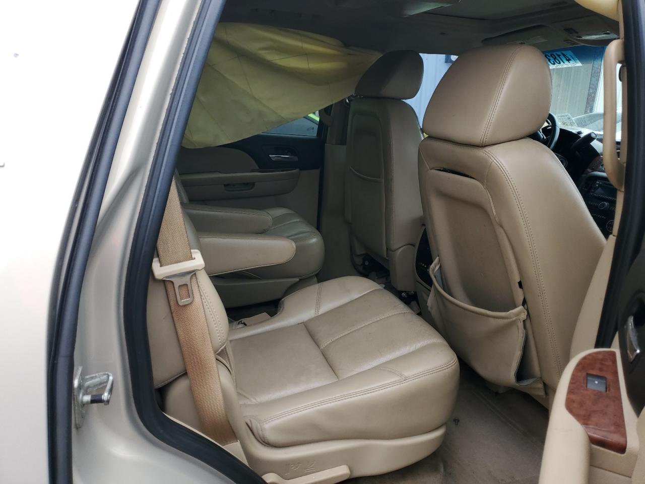 2007 Chevrolet Tahoe - Image 11