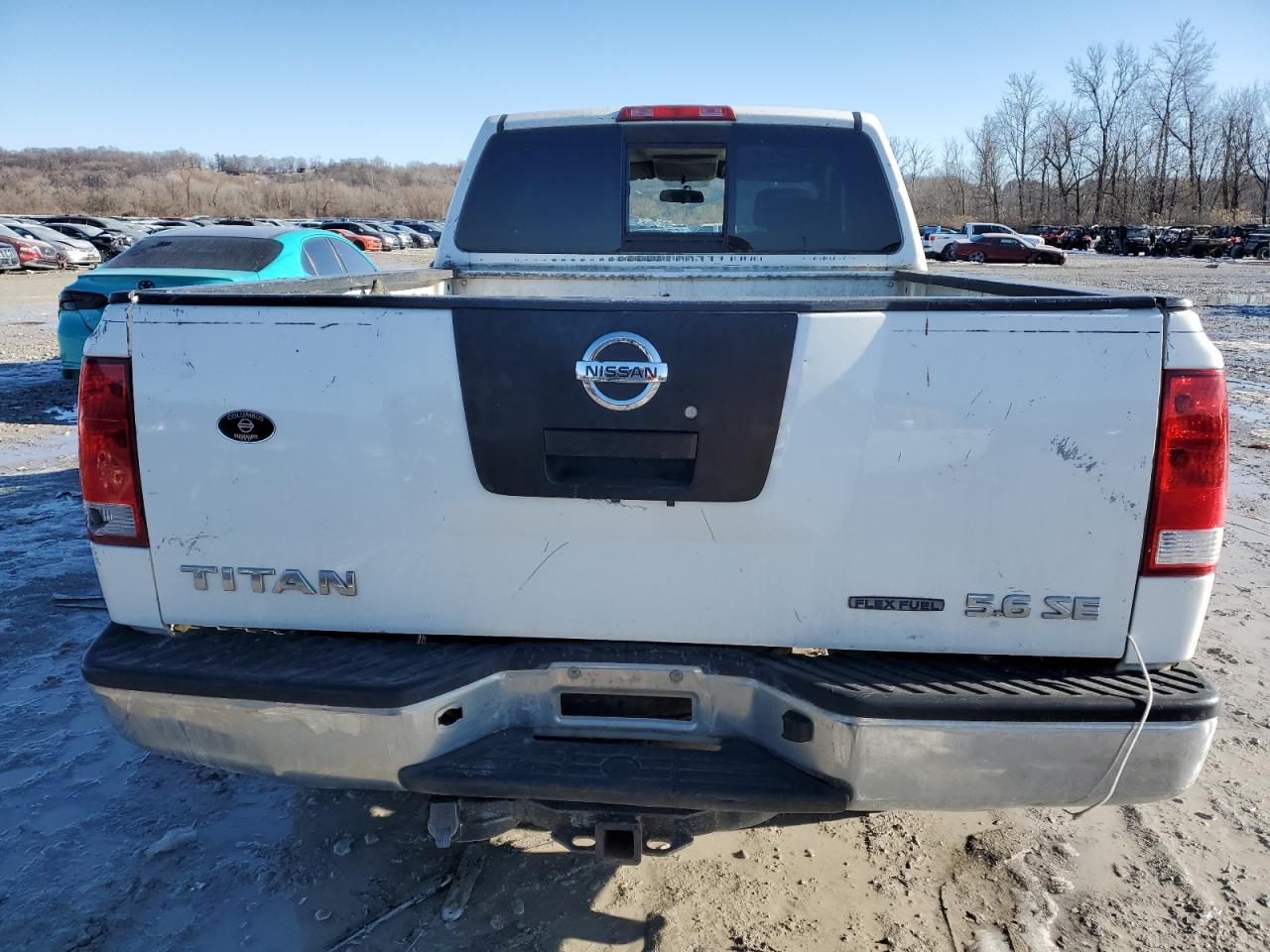 2010 Nissan Titan - Image 6