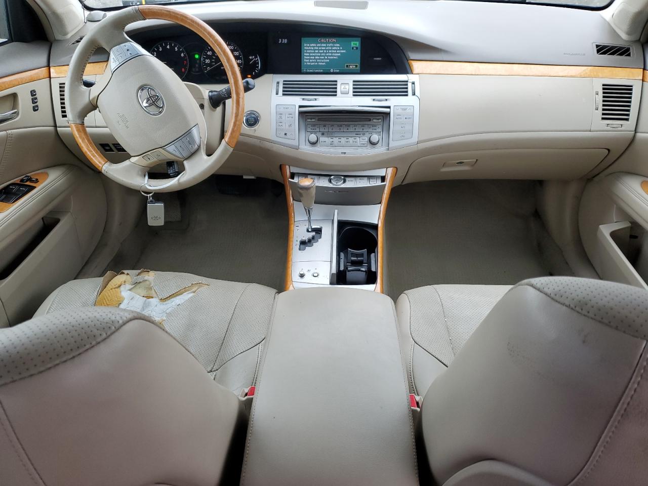 2006 Toyota Avalon - Image 8