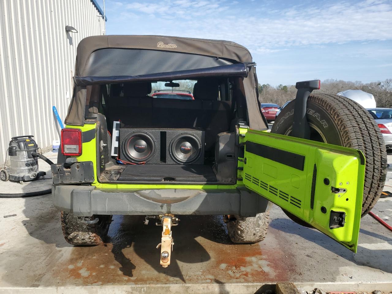 2012 Jeep Wrangler Unlimited Sport VIN: 1C4BJWDGXCL235458 Lot: 42916825