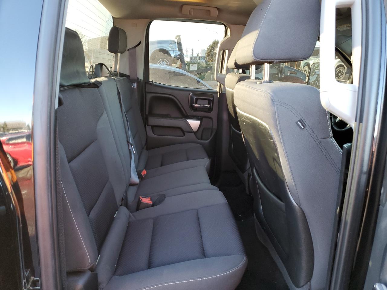 2015 Chevrolet Silverado - Image 10