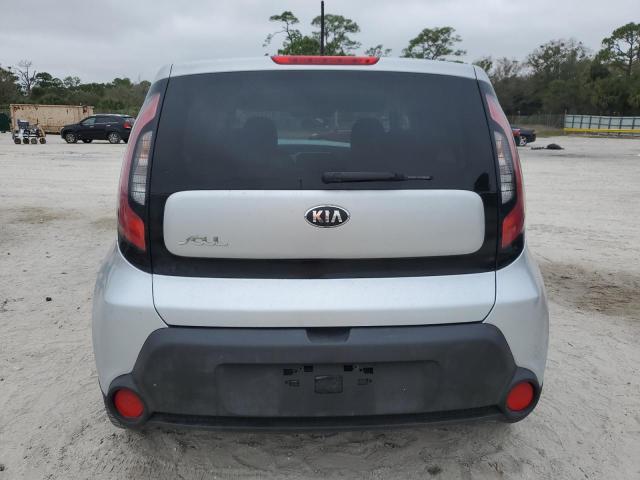  KIA SOUL 2015 Серебристый