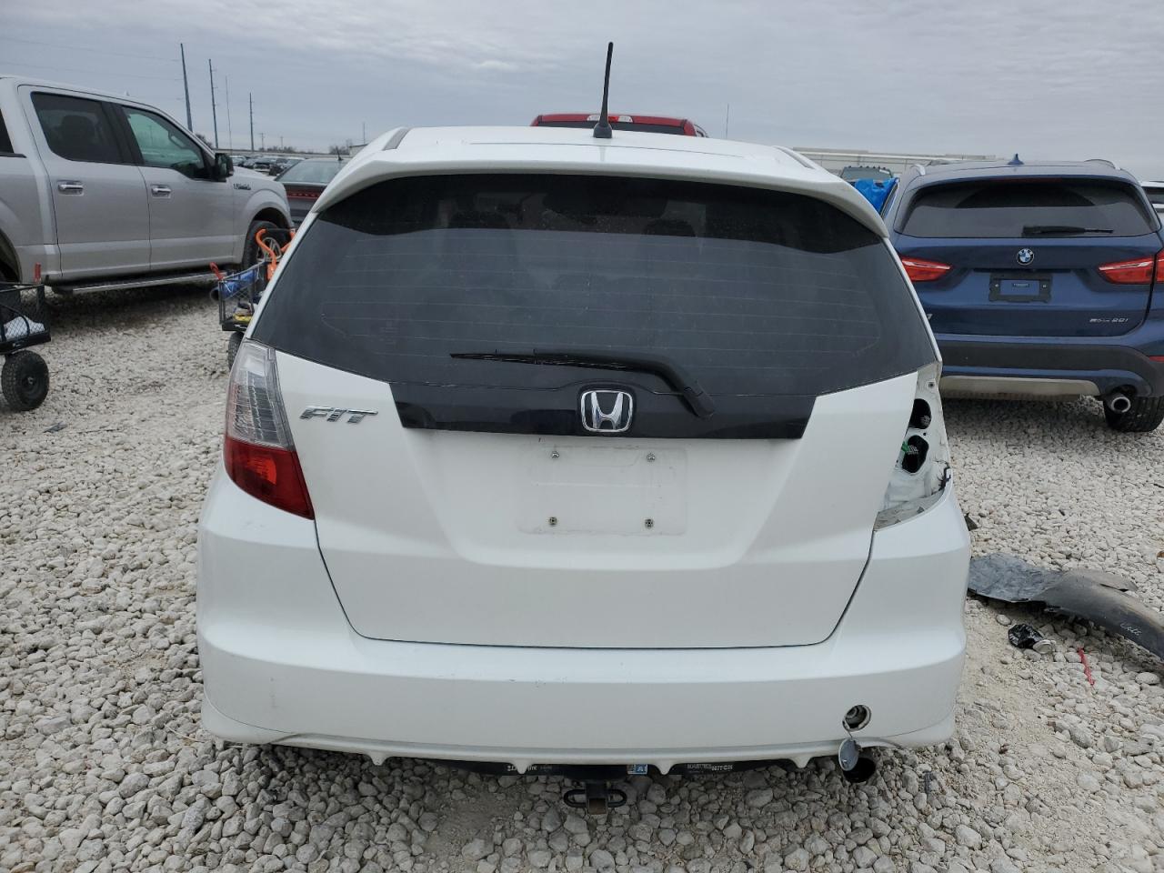 2009 Honda Fit - Image 6