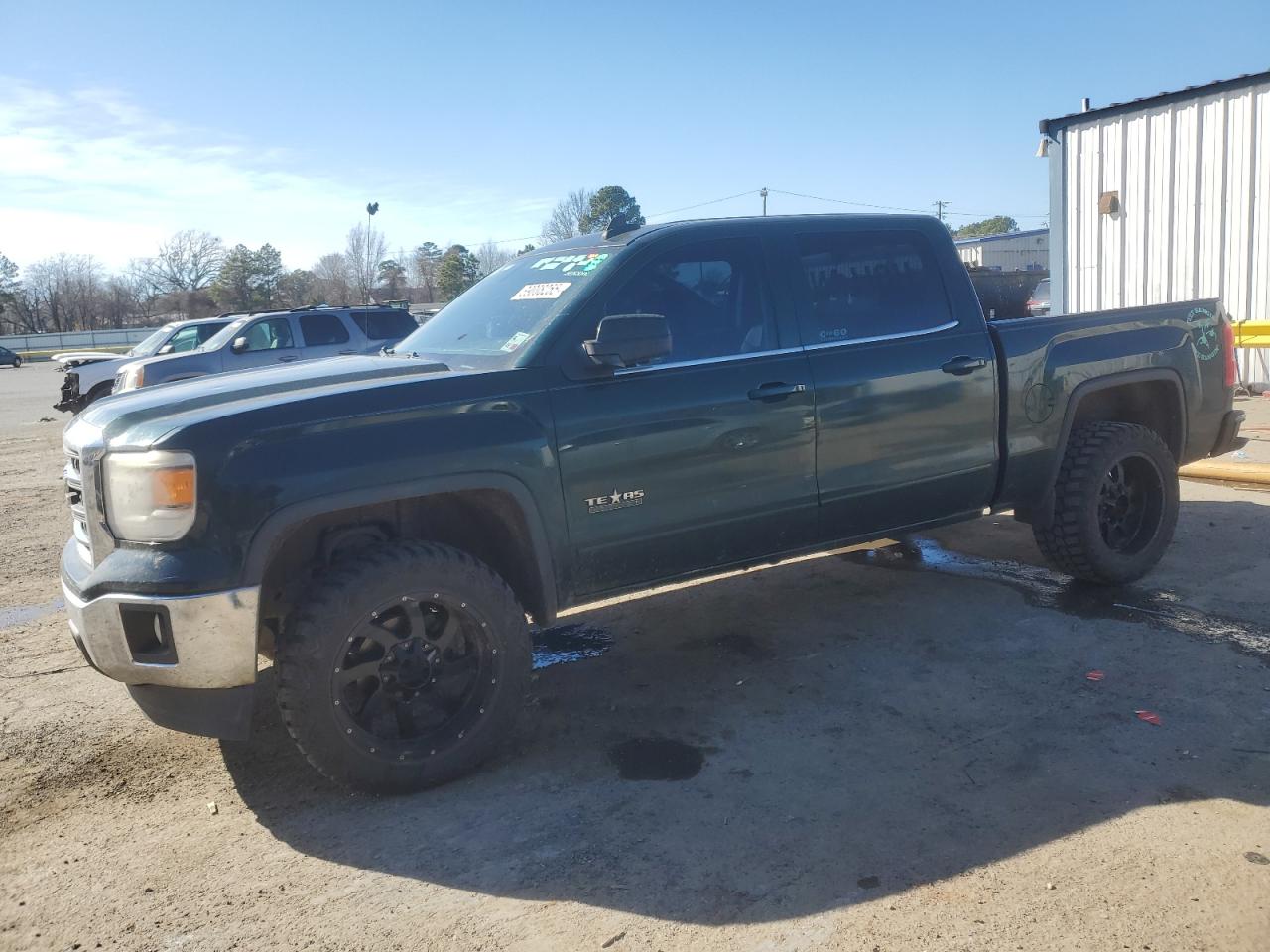 2015 GMC Sierra - Image 1