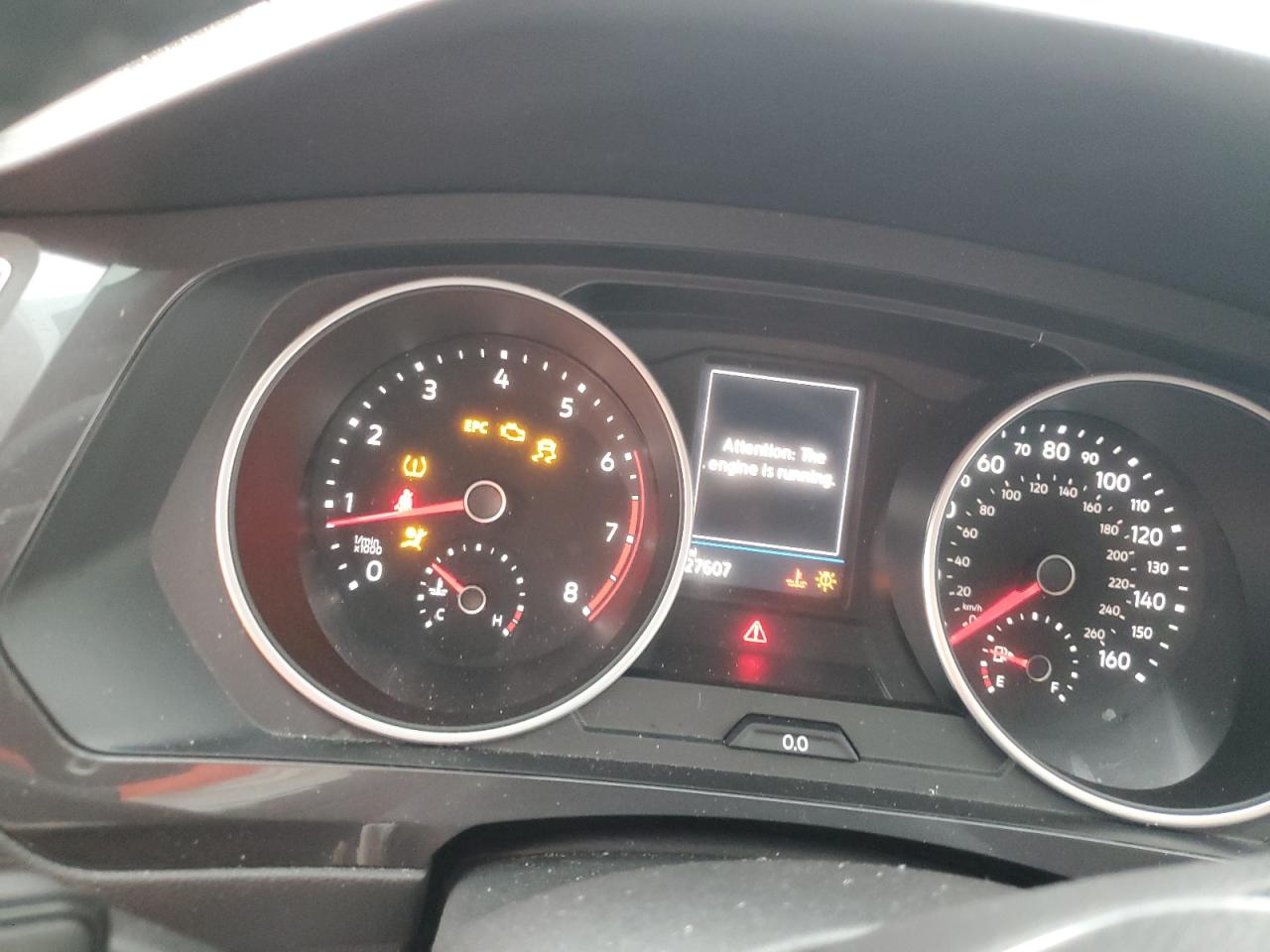 2020 Volkswagen Tiguan - Image 9