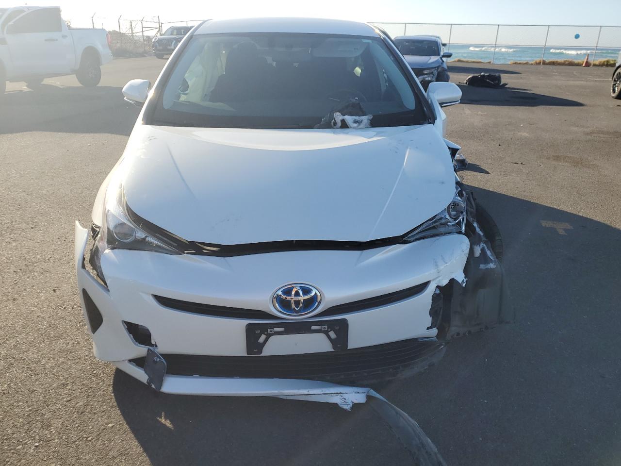 2016 Toyota Prius - Image 5