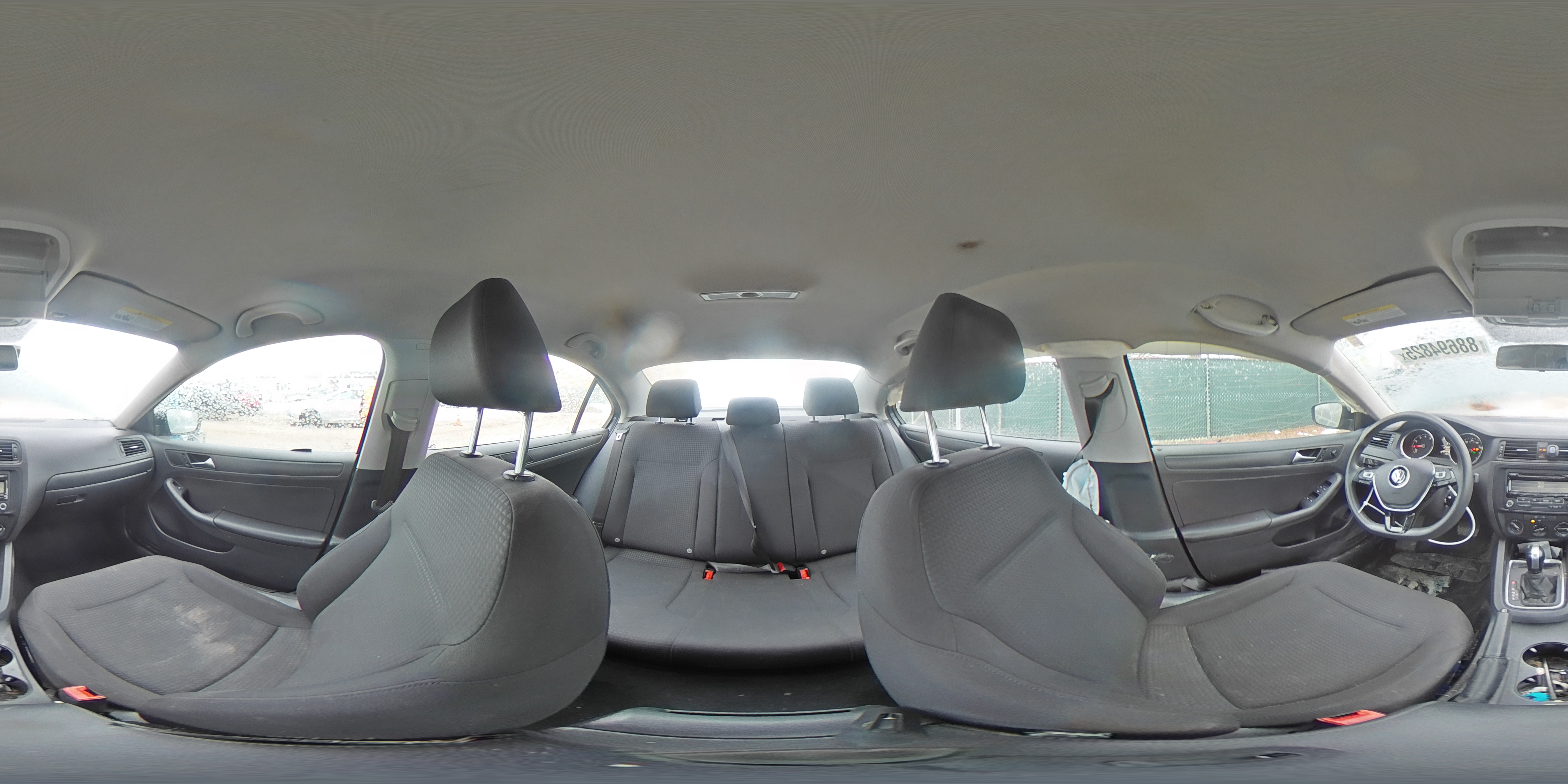 2015 Volkswagen Jetta - Image 13