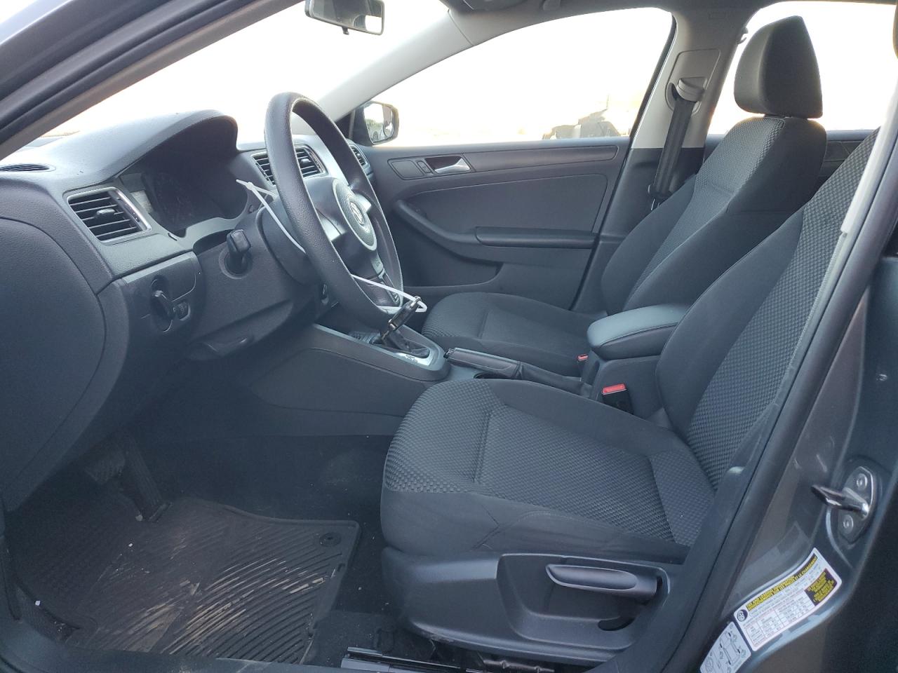 2014 Volkswagen Jetta - Image 7