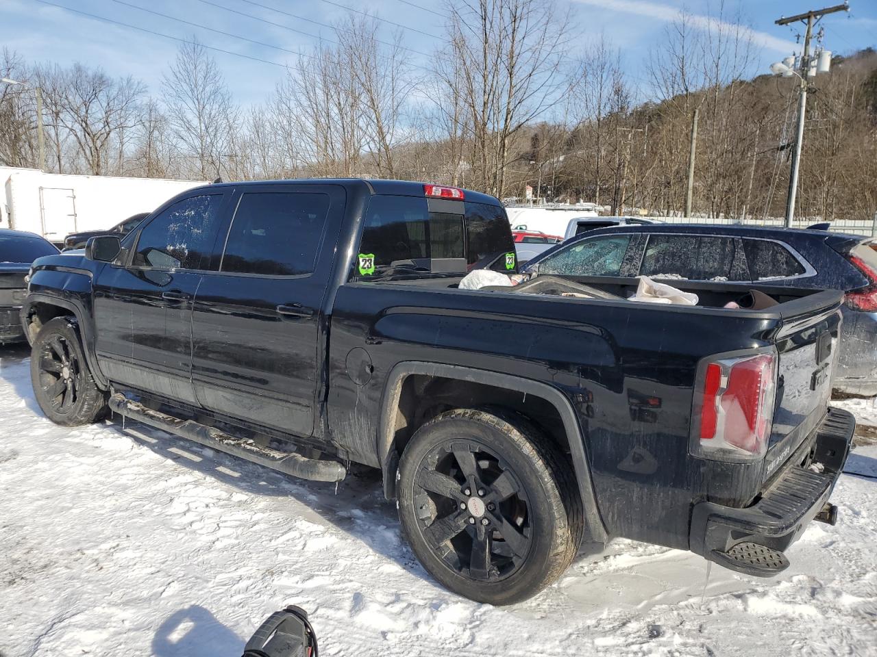 2017 GMC Sierra - Image 2