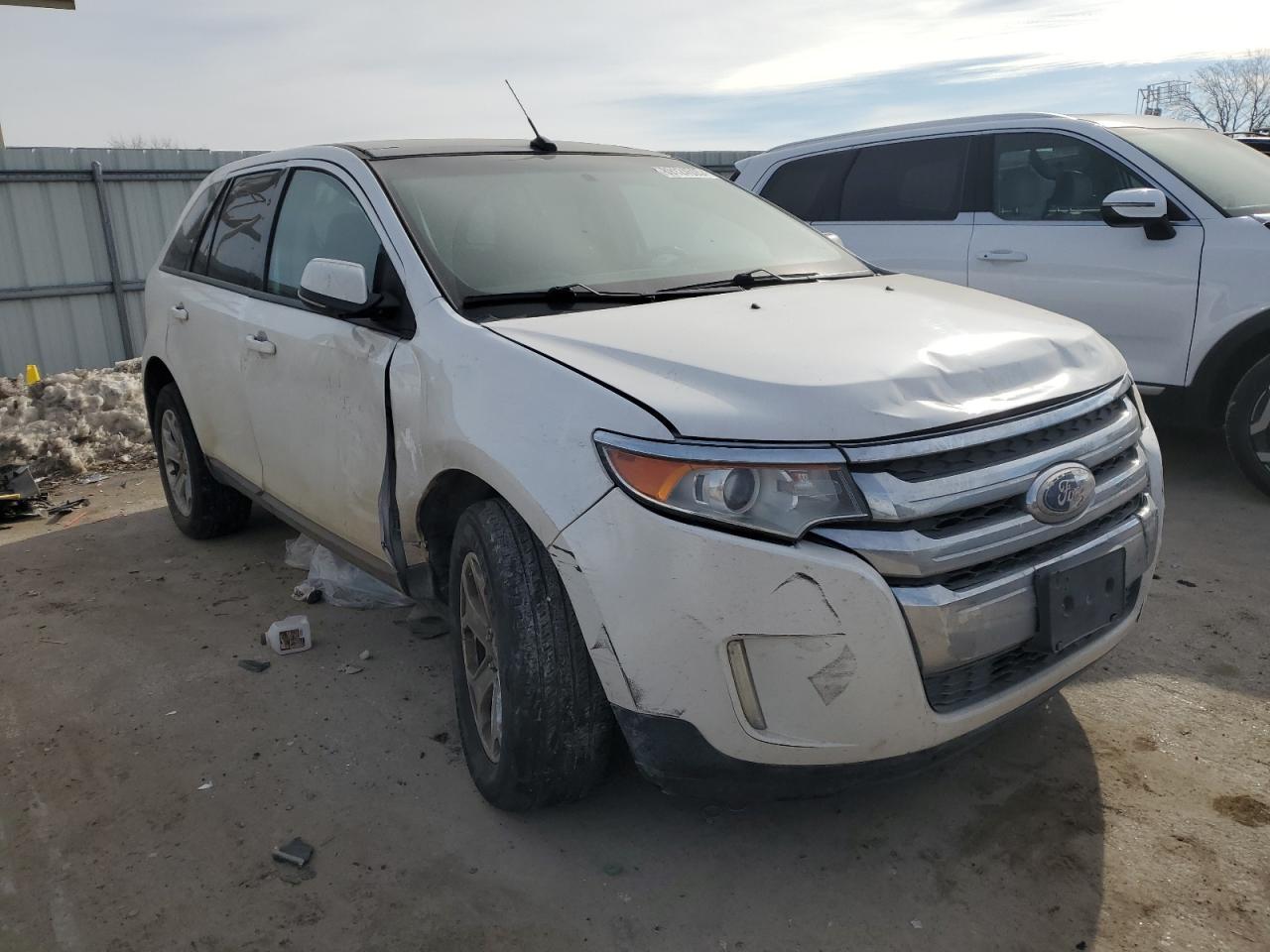 2014 Ford Edge - Image 4