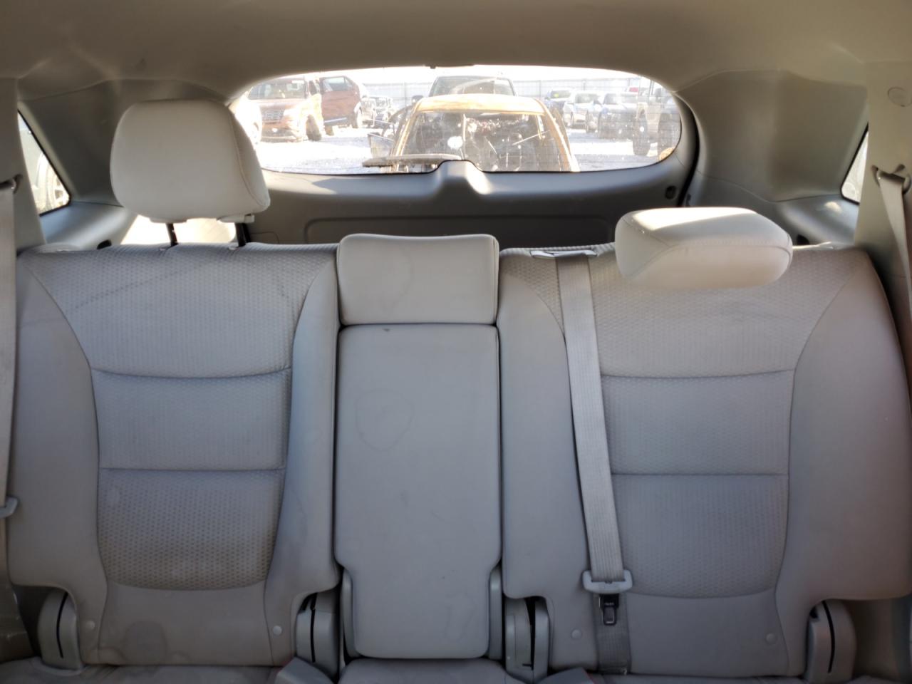 2011 Kia Sorento - Image 10
