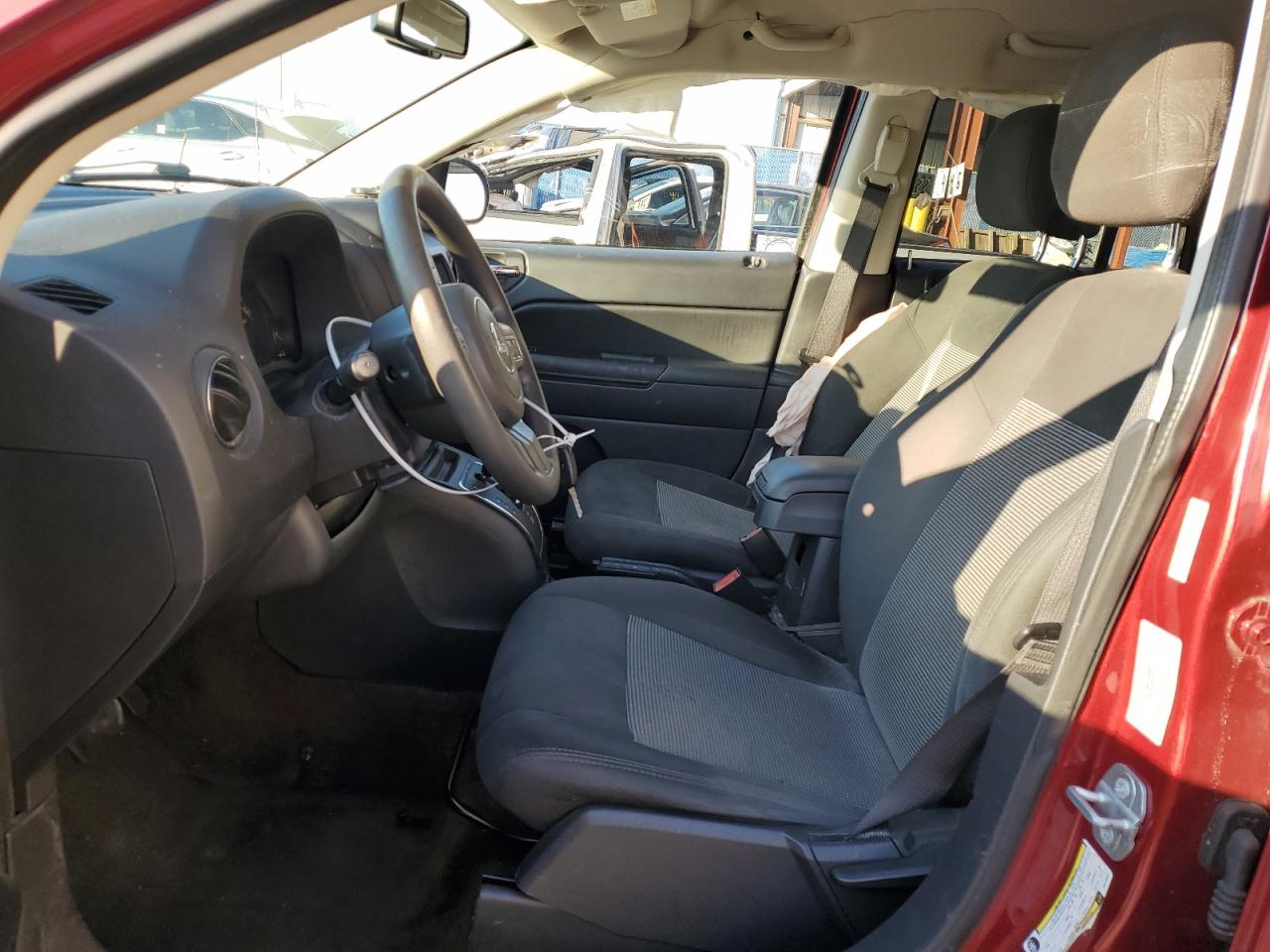 2017 Jeep Compass - Image 7