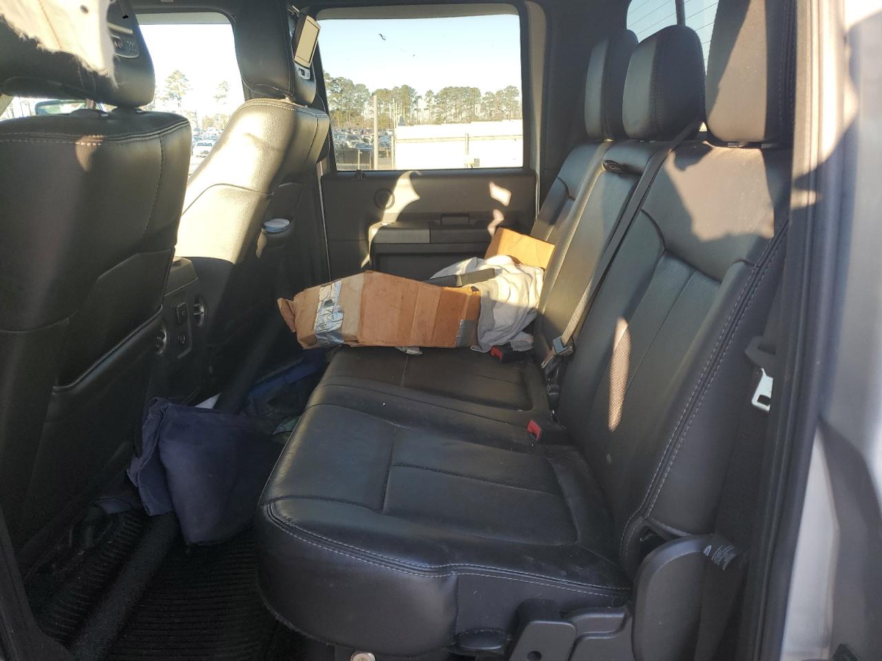 2012 Ford F350 - Image 10