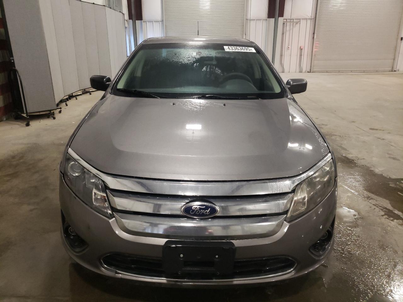 2011 Ford Fusion - Image 5