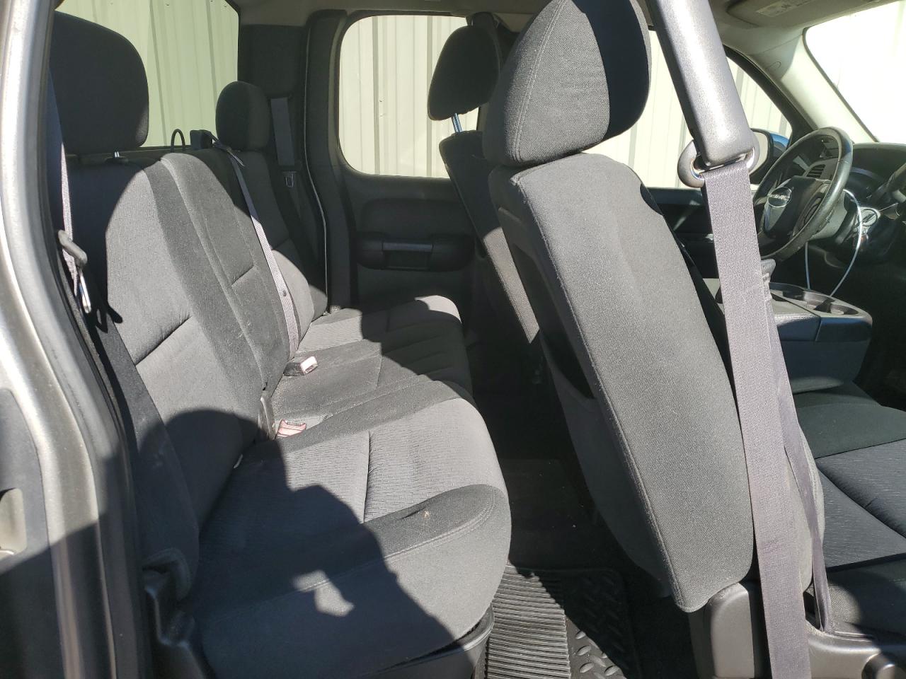 2013 GMC Sierra - Image 10