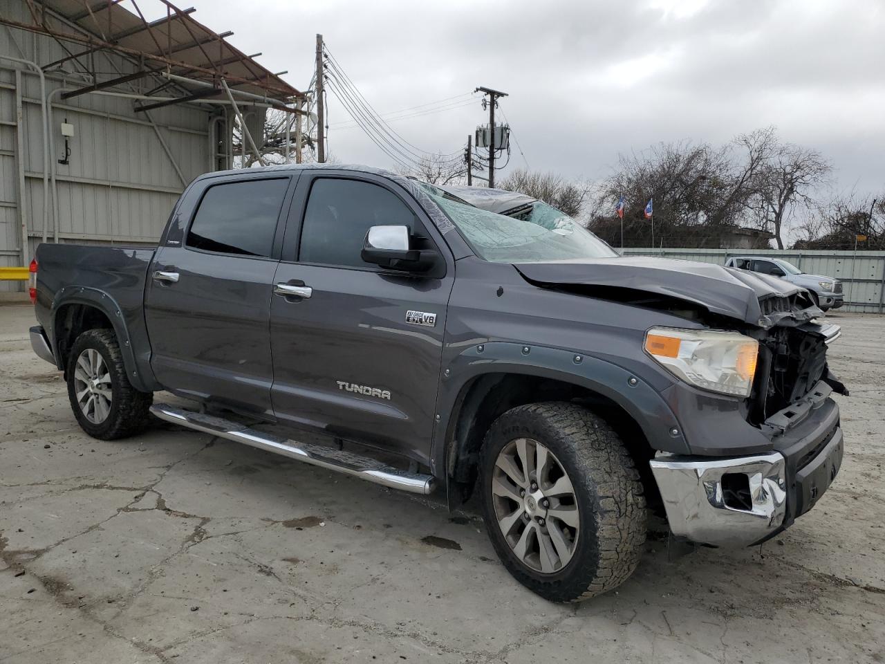 2017 Toyota Tundra - Image 4