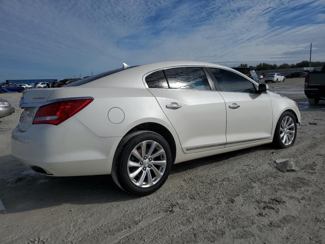 2014 Buick LaCrosse - Image 3