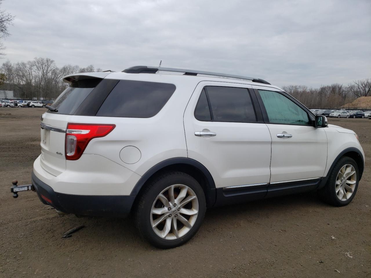 2013 Ford Explorer - Image 3