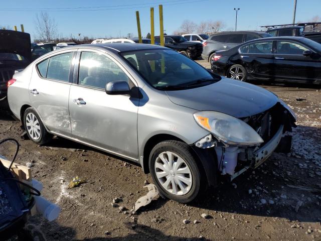  NISSAN VERSA 2014 Серый